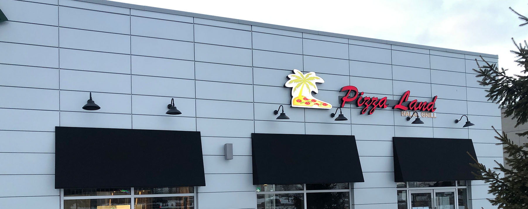 Pizza Land – Spectrum Way Plaza, Mississauga